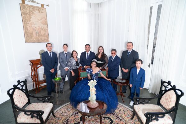 Sesión de Fotos 15 Años en Casa Fenandini Sesión de Fotos 15 Años en Casa Fenandini