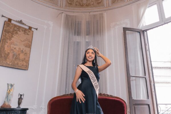 Sesión de Quinceañera en Casa Fenandini Sesión de Quinceañera en Casa Fenandini