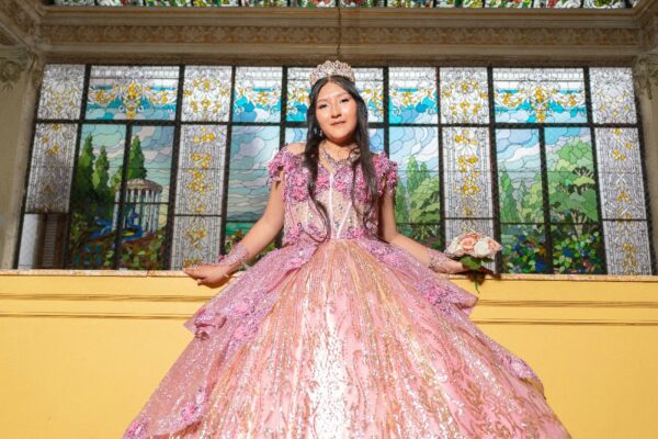 Sesión de Fotos en Casa Fernandini para 15 años Sesión de Fotos en Casa Fernandini para 15 años