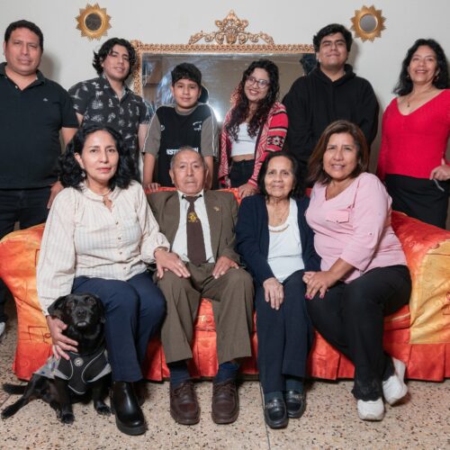Familia Ccahuana: Sesión Familiar a Domicilio en Lima