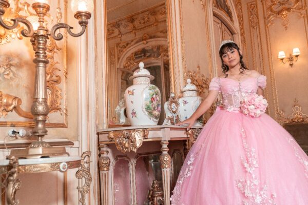 Marife: Sesión de Fotos para 15 años en Casa Fernandini Marife: Sesión de Fotos para 15 años en Casa Fernandini