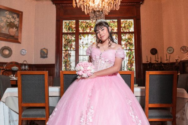 Marife: Sesión de Fotos para 15 años en Casa Fernandini Marife: Sesión de Fotos para 15 años en Casa Fernandini