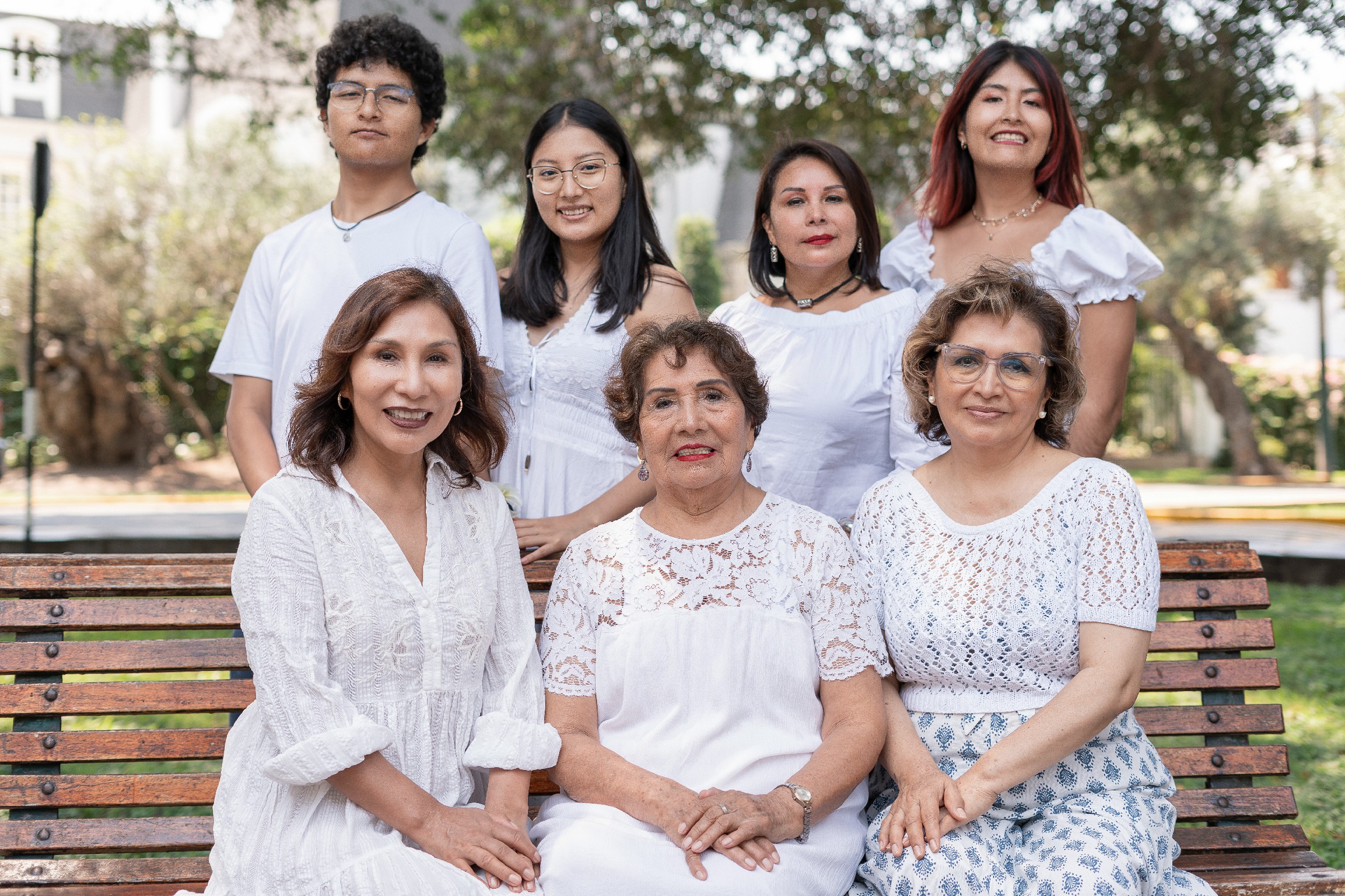 Sesión Fotografica Familiar en Olivar de San Isidro Lima
