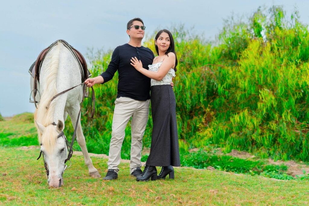 Sesión de Fotos para Parejas con Caballos M&B