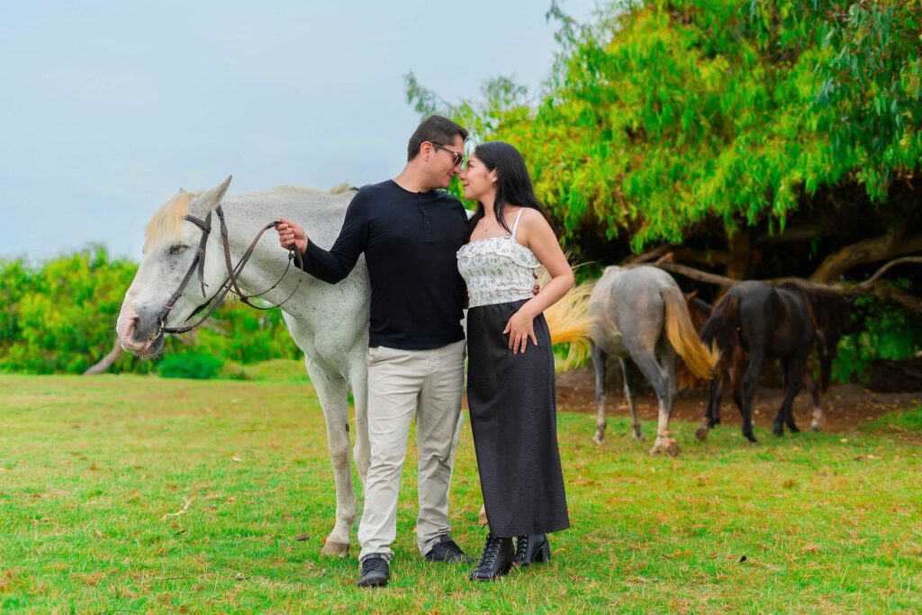 Sesión de Fotos para Parejas con Caballos M&B